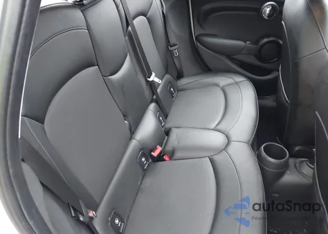 2016 Mini Hardtop Cooper z USA, uszkodzony, nr VIN WMWXU1C52G2D11850